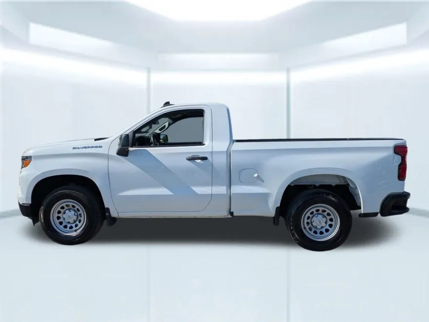 2023 Chevrolet Silverado 1500 photo 1