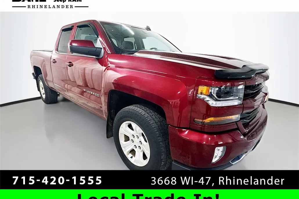 2017 Chevrolet Silverado 1500 LT photo 1