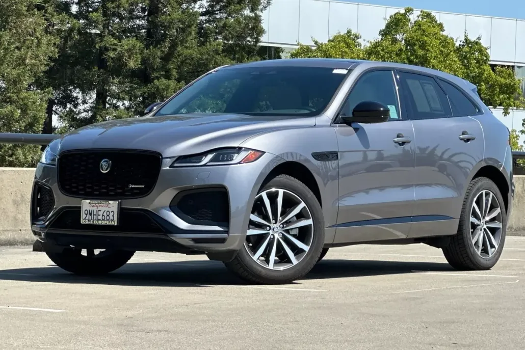 2024 Jaguar F-PACE P250 R-Dynamic S photo 1