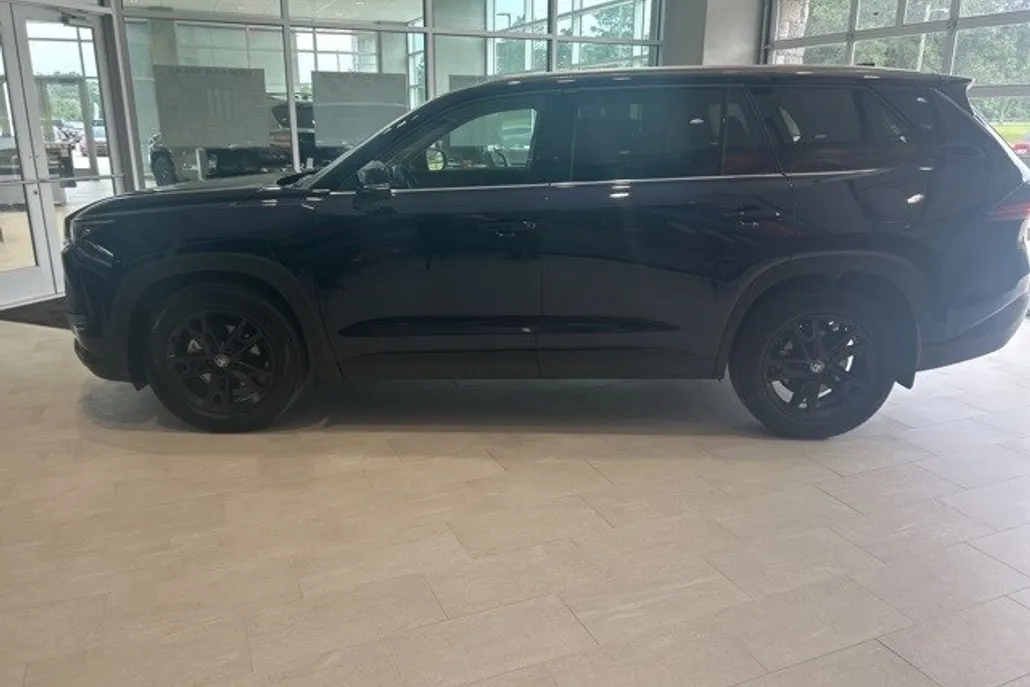 2025 Toyota Grand Highlander Limited photo 1