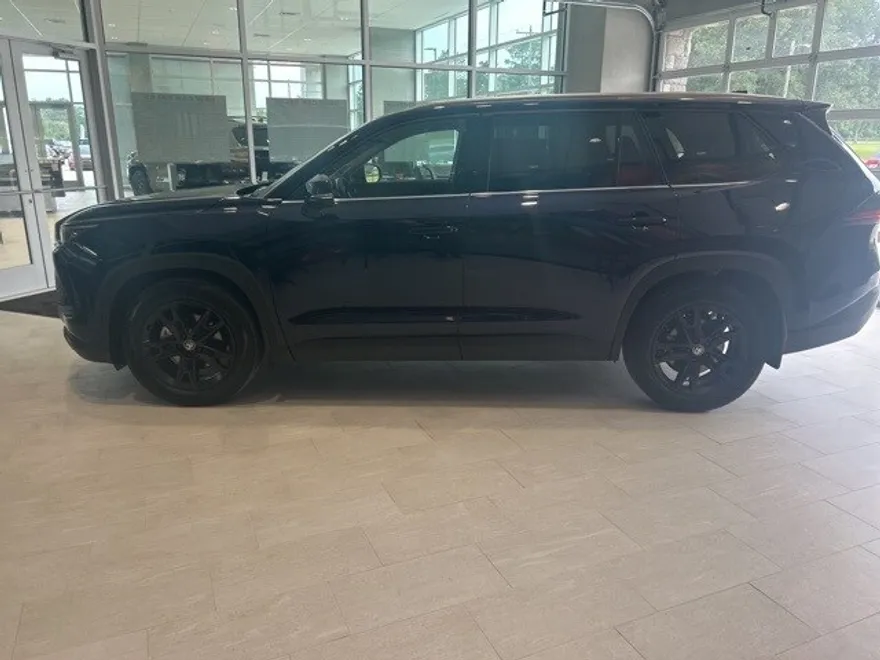 2025 Toyota Grand Highlander Limited photo 1