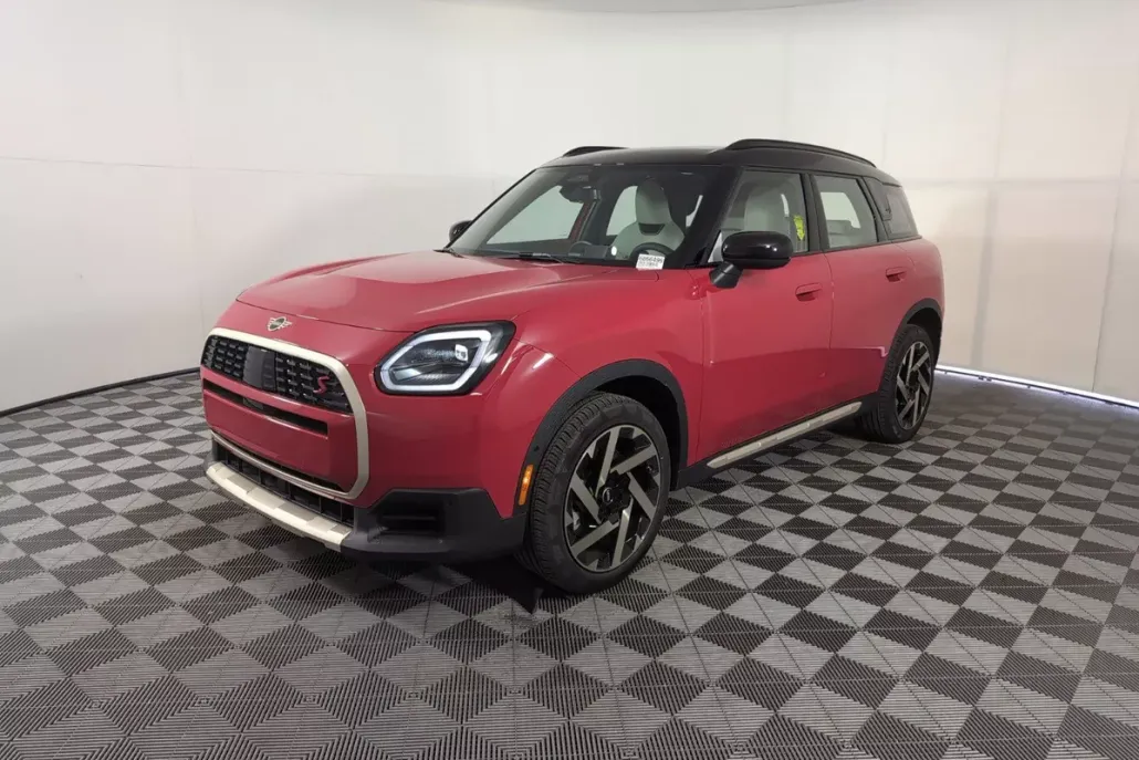 2025 Mini Countryman S photo 1
