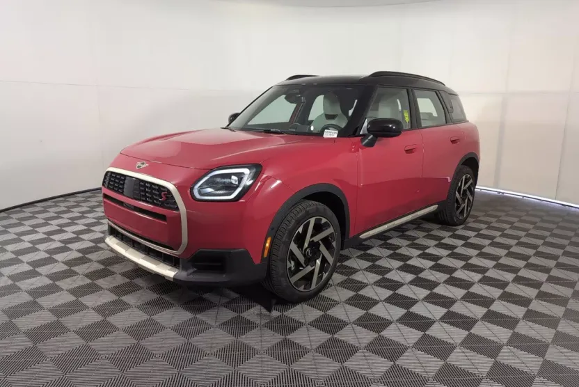 2025 Mini Countryman S photo 1