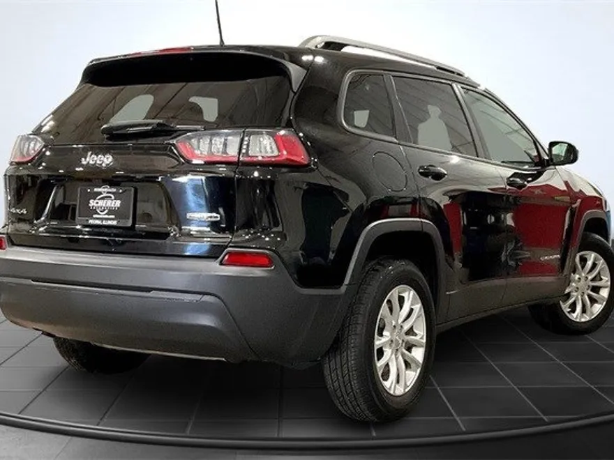 2020 Jeep Cherokee Latitude photo 1