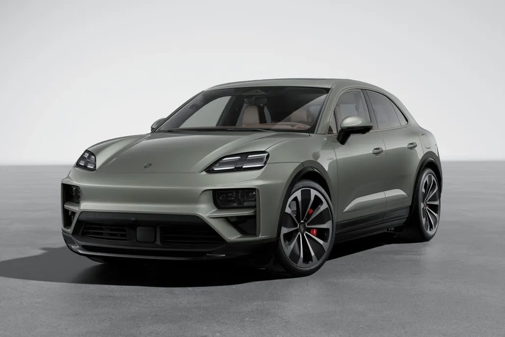 2025 Porsche Macan Electric Turbo photo 1