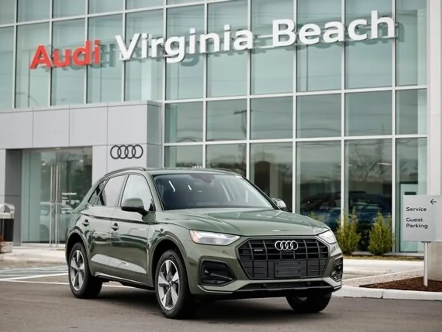 2025 Audi Q5 40 Premium Plus photo 1