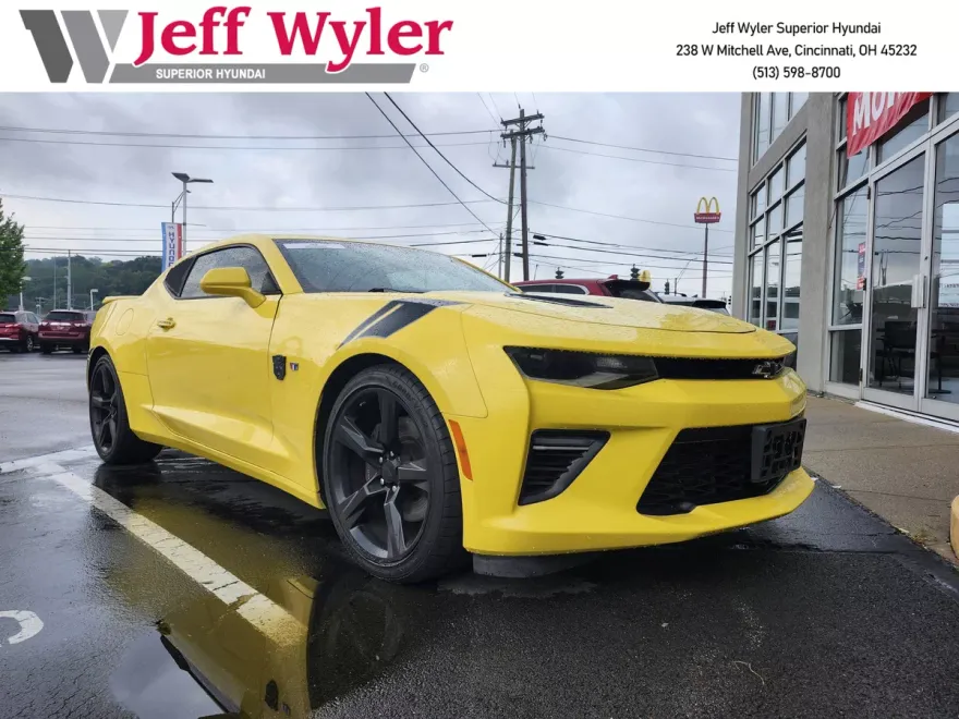 2017 Chevrolet Camaro 2SS Coupe photo 1