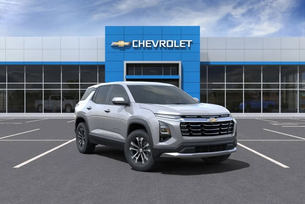 2025 Chevrolet Equinox LT photo 1