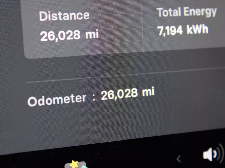 2020 Tesla Model Y Long Range photo 12