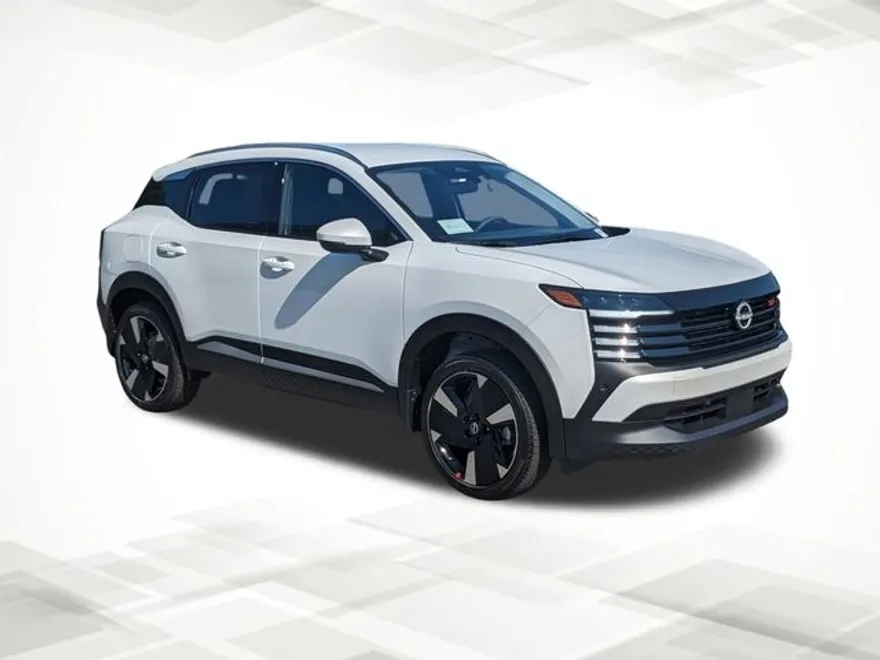 2025 Nissan Kicks SR photo 1