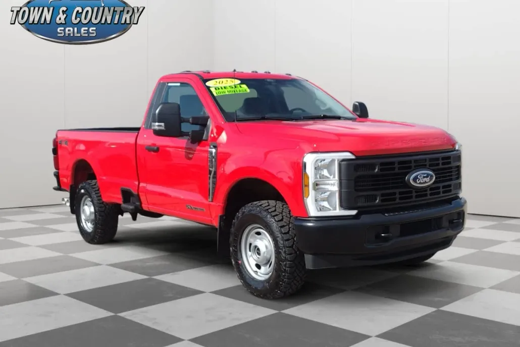 2025 Ford F-250 XL photo 1