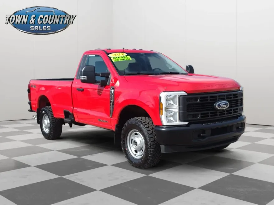 2025 Ford F-250 XL photo 1