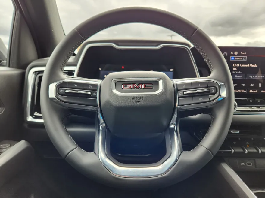 2025 Gmc Canyon Elevation photo 1