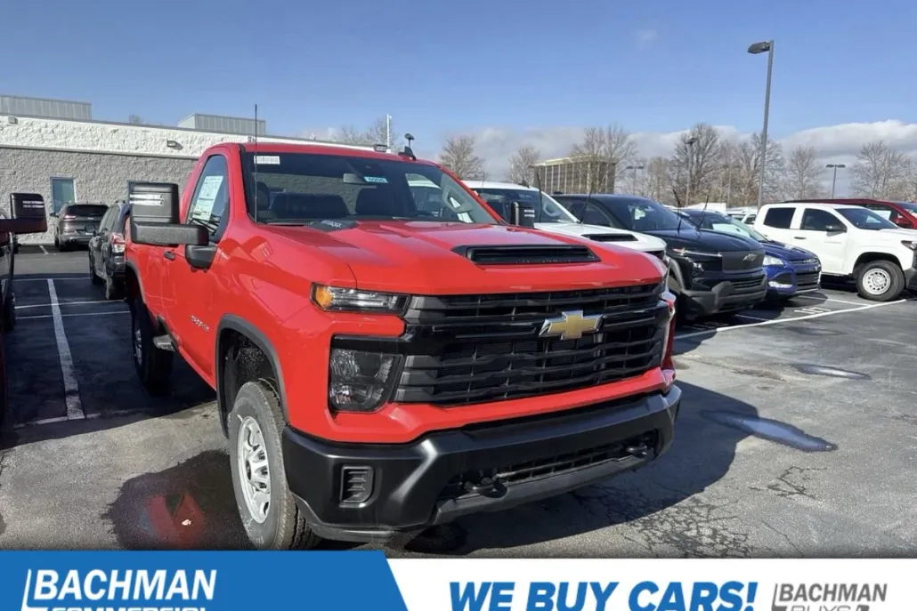 2024 Chevrolet Silverado 2500HD photo 1