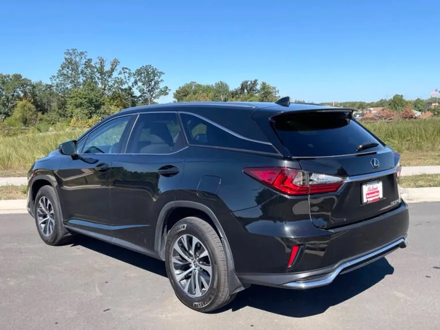 2022 Lexus RX 350L photo 1