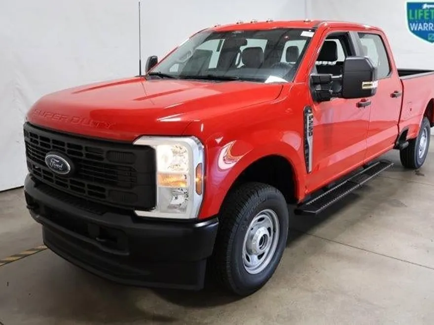 2025 Ford F-250 XL photo 1