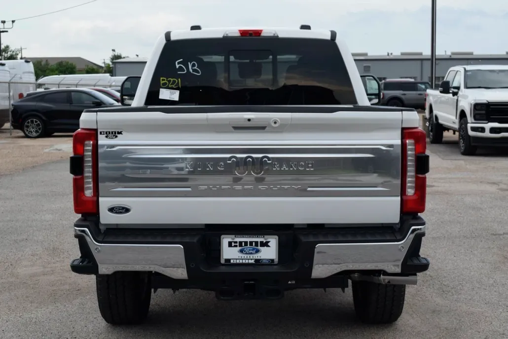 2026 Ford F-250 photo 1