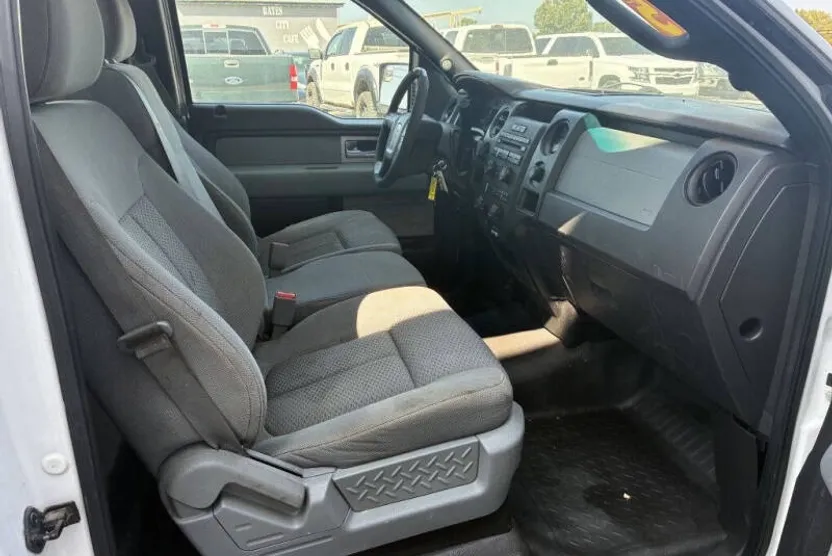 2013 Ford F-150 photo 1