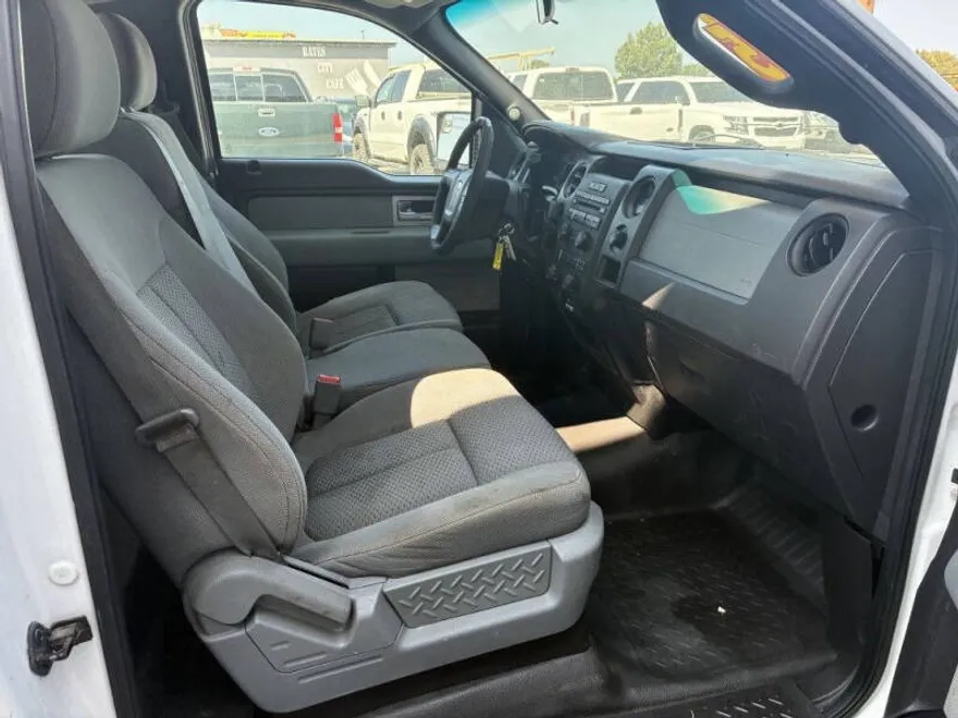 2013 Ford F-150 photo 1