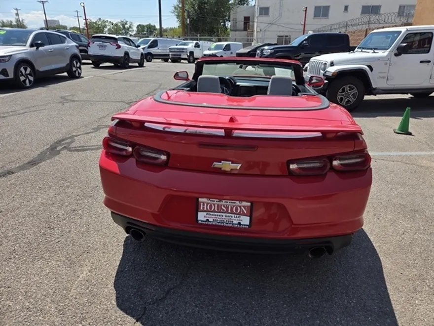 2020 Chevrolet Camaro 1LS 1LT photo 1