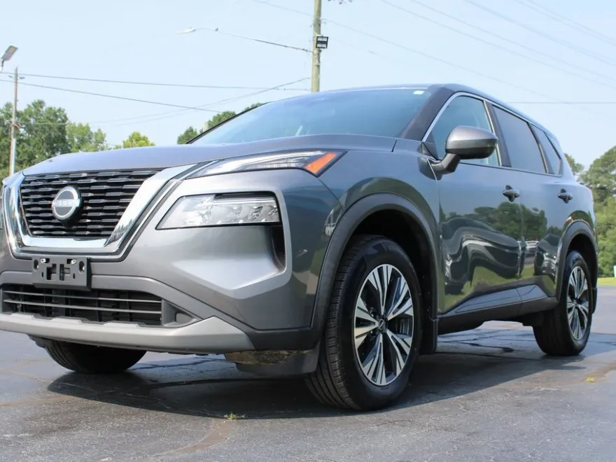 2023 Nissan Rogue SV photo 1