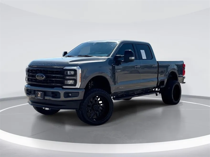 2024 Ford F-250 Lariat photo 1