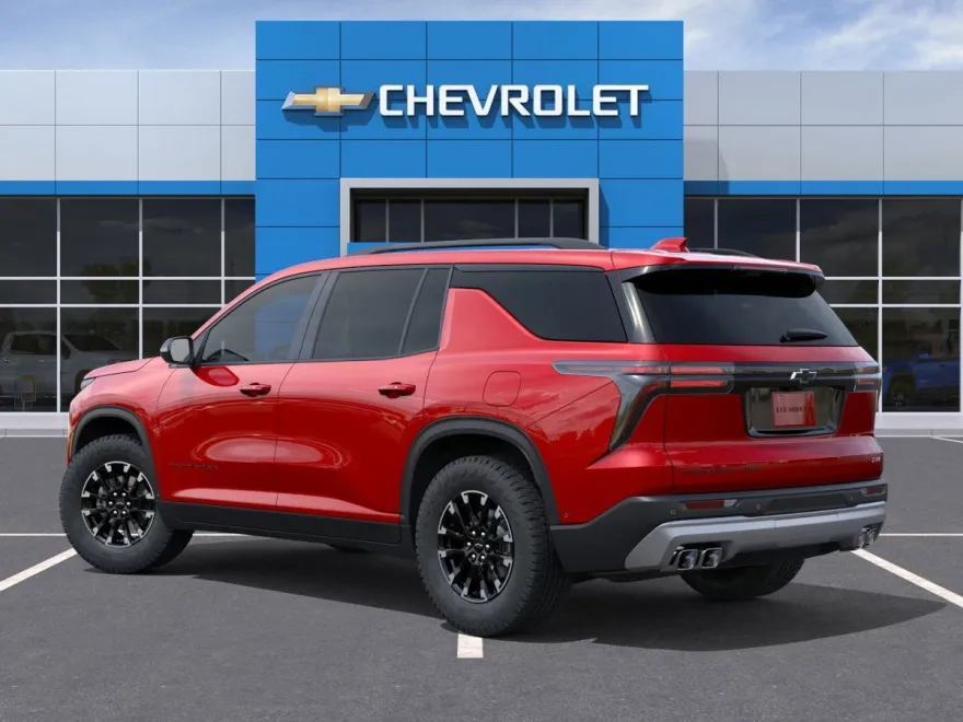 2026 Chevrolet Traverse Z71 photo 1