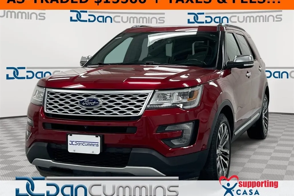 2017 Ford Explorer Platinum photo 1