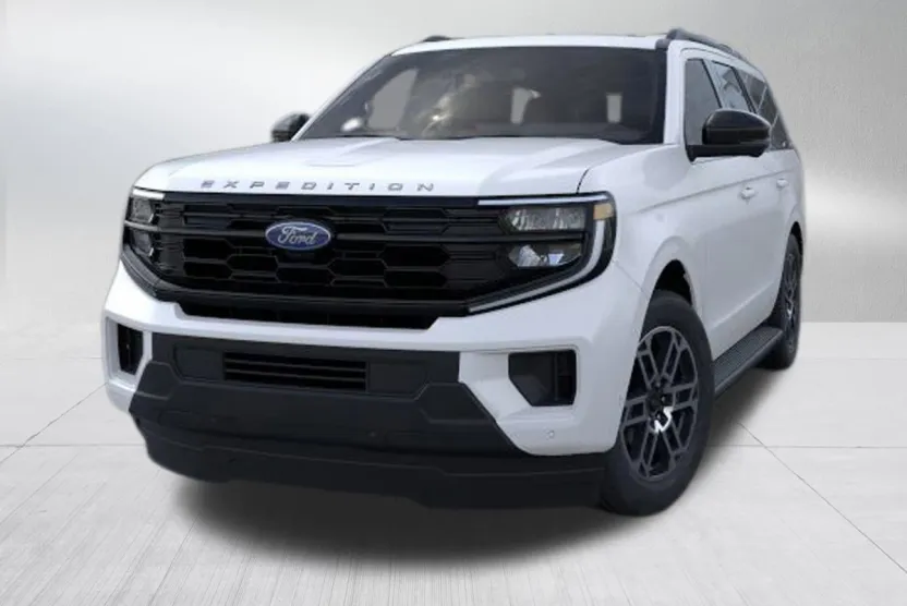 2025 Ford Expedition photo 1