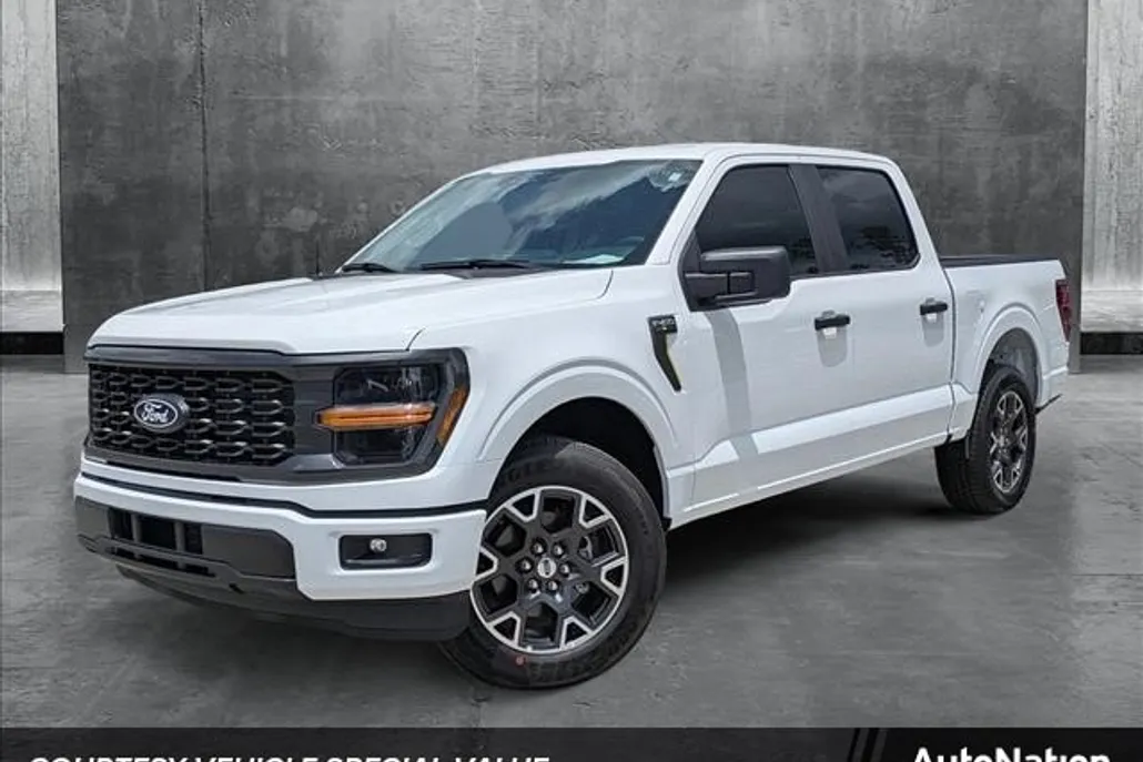 2025 Ford F-150 STX photo 1