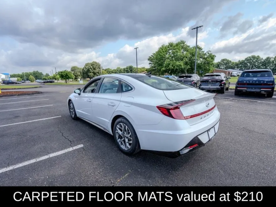 2023 Hyundai Sonata SEL photo 1