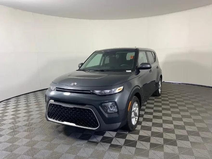 2020 Kia Soul S photo 1