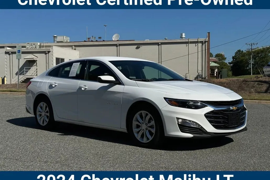 2024 Chevrolet Malibu 1LT photo 1