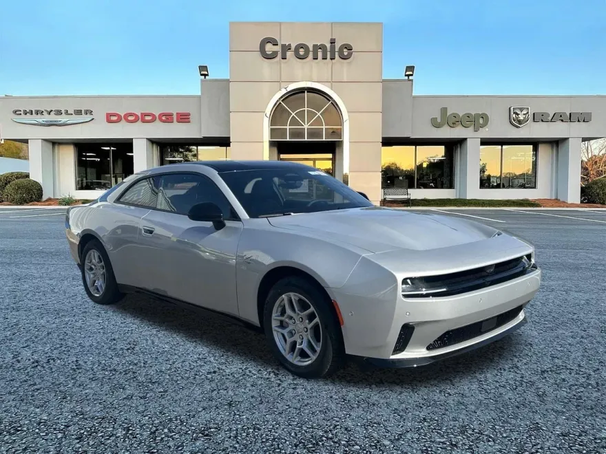 2025 Dodge Charger R/T Daytona photo 1