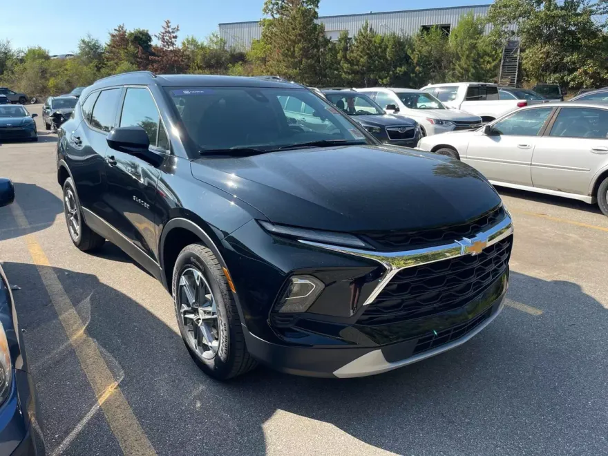2023 Chevrolet Blazer 2LT photo 1