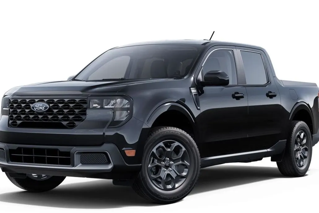 2025 Ford Maverick XLT photo 1
