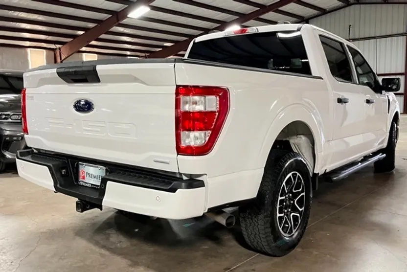 2023 Ford F-150 XL STX photo 1