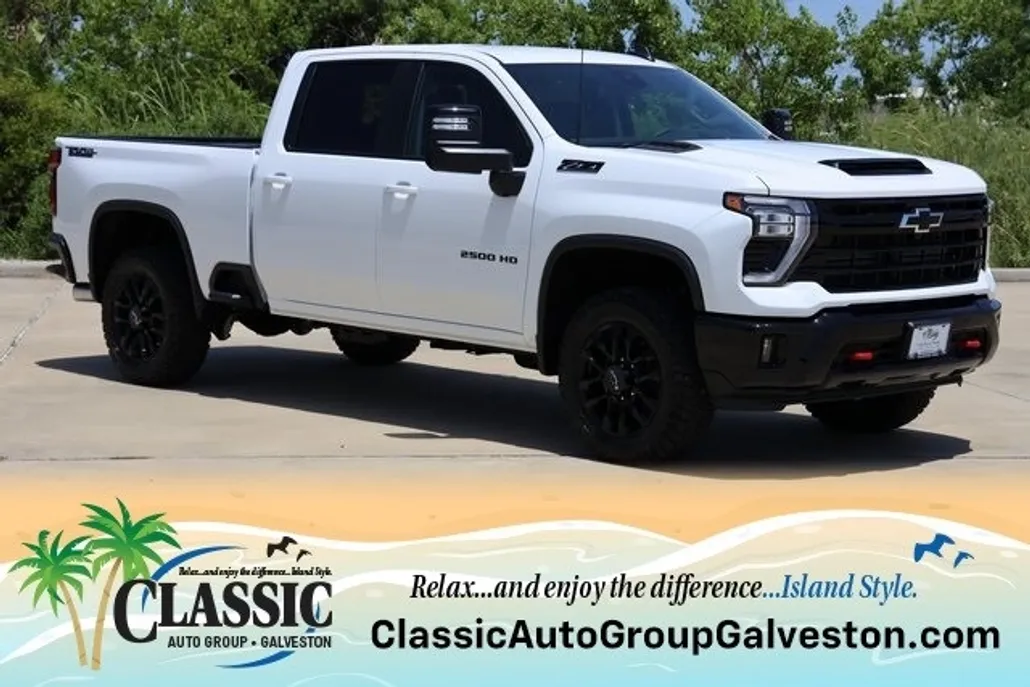 2025 Chevrolet Silverado 2500HD LT photo 1