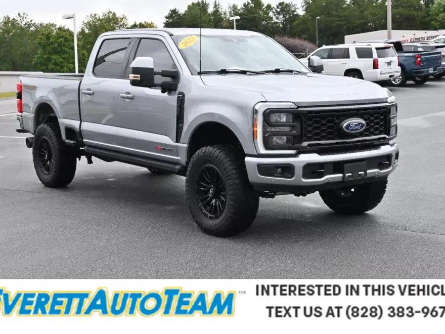 2023 Ford F-350 Lariat photo 1