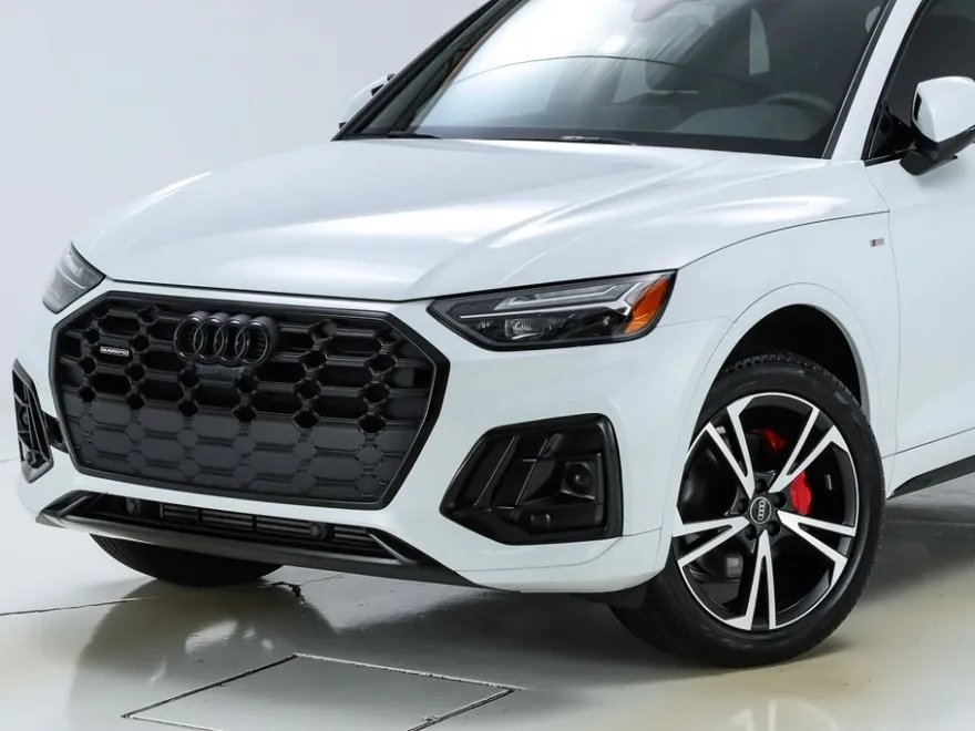 2025 Audi Q5 45 S line Premium Plus photo 1