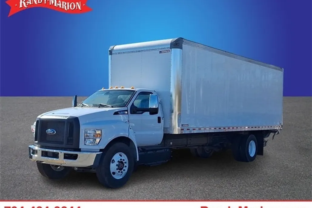 2023 Ford F-650 photo 1