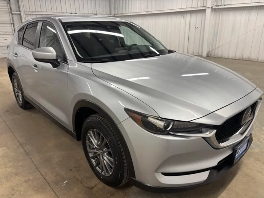 2020 Mazda CX-5 Touring photo 1