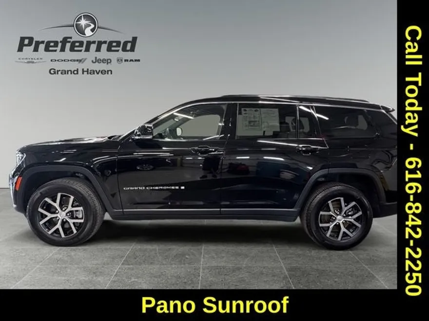 2023 Jeep Grand Cherokee Limited photo 1