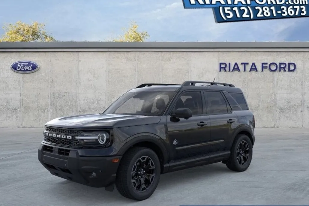 2025 Ford Bronco Sport Outer Banks photo 1
