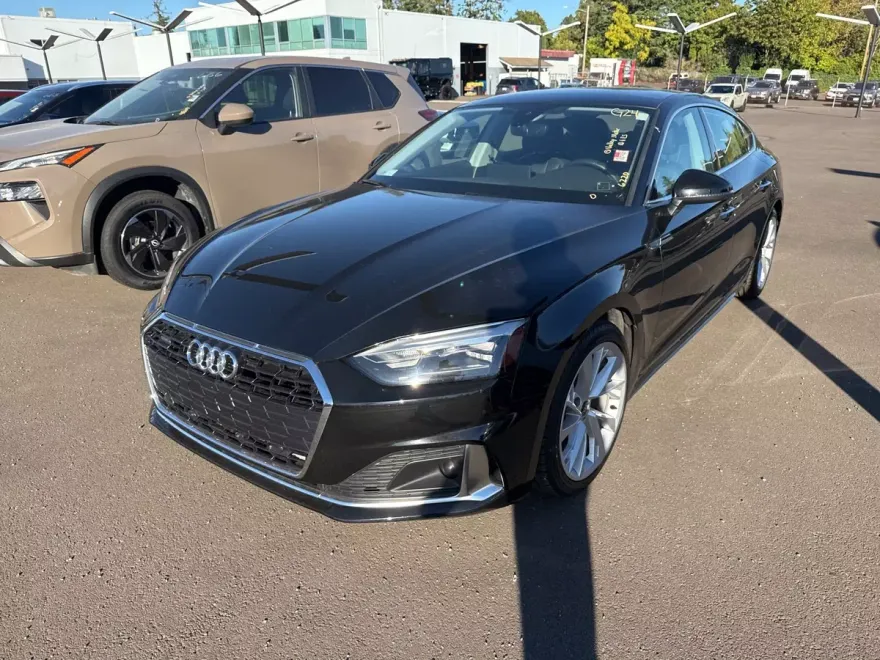 2022 Audi A5 Premium Quattro photo 1