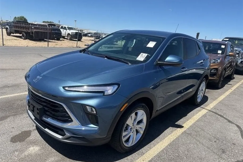 2024 Buick Encore GX Preferred photo 1