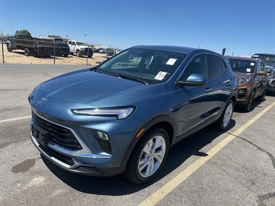 2024 Buick Encore GX Preferred photo 1