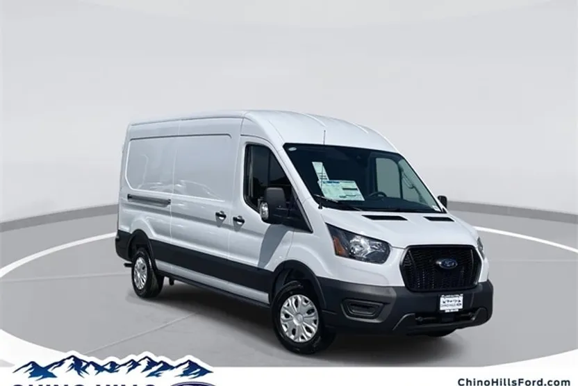 2025 Ford Transit photo 1