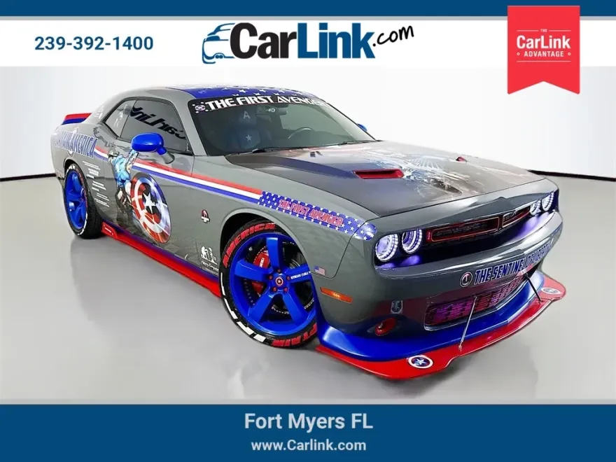 2018 Dodge Challenger R/T photo 1