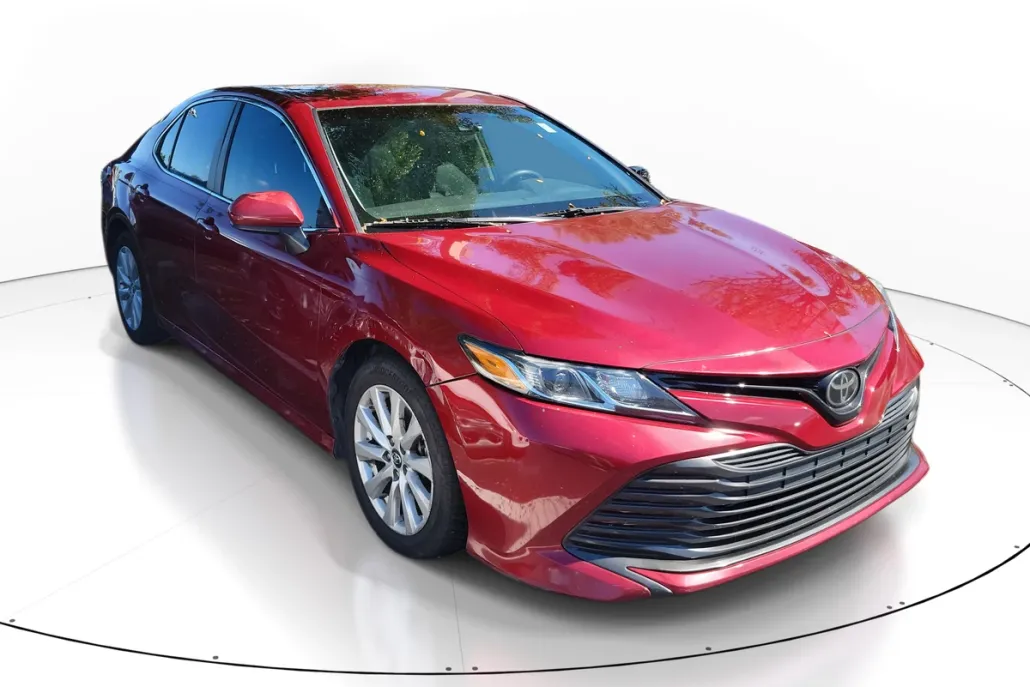 2018 Toyota Camry L photo 1